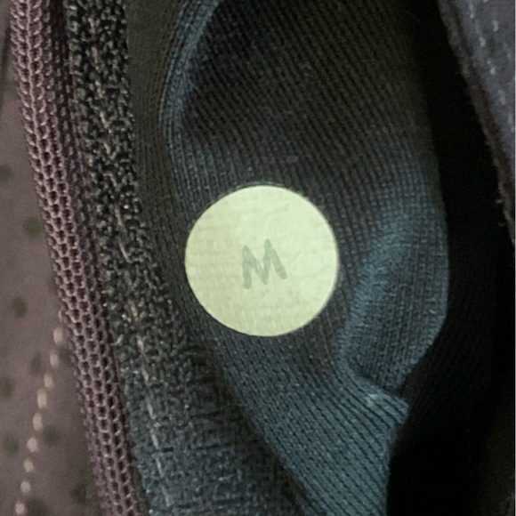 Lululemon Run: Response Short Reversed Mini Polka Dot Black Swan / Black - Picture 16 of 16